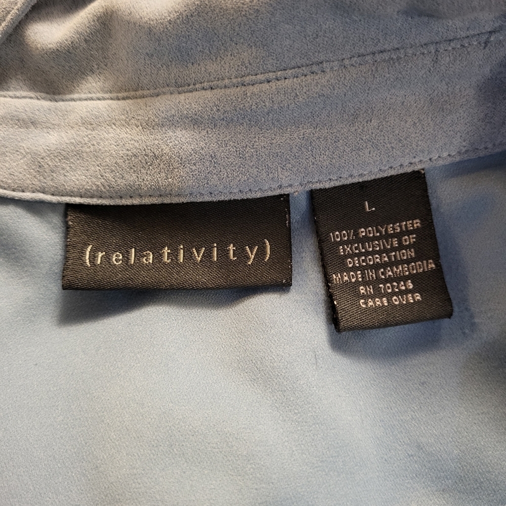 (relativity) Blue Brushed Longsleeve Button-Up Top Size Large - Picture 9 of 12